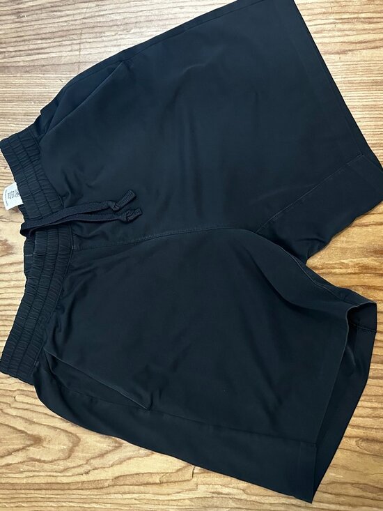 Other - UNIQLO Extra Stretch Active Shorts | 5"
